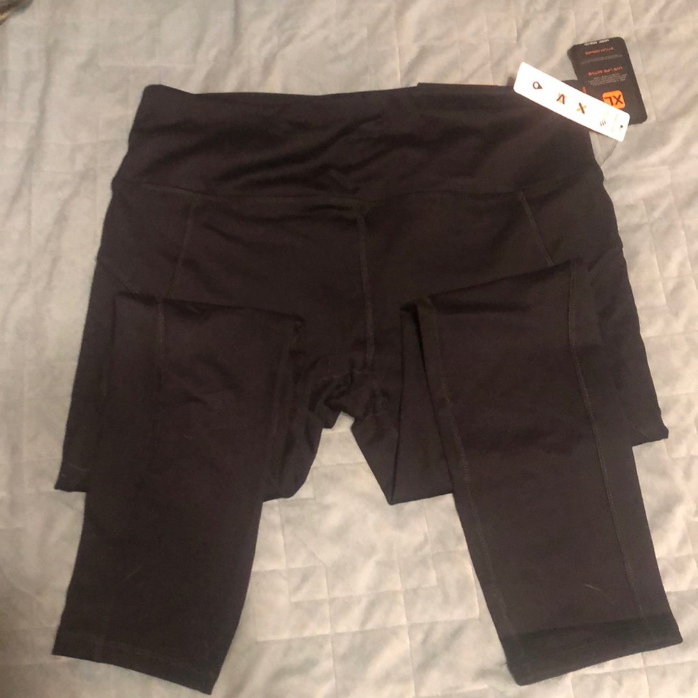 🏷NWT RBX 7/8 Black Workout Leggings